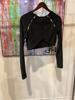 h:ours Black Beaded Cutout Long Sleeve Crop Top Size M NWT
